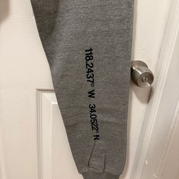 Young & Reckless Joggers Sweatpants - Picture 5 of 6